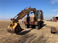 Case 1085B Cruz-Air 4x4 Wheeled Excavator 