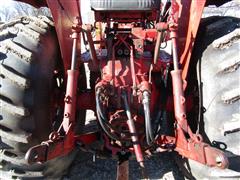 items/e9a29943af89ee11a81c00224890f82c/internationalharvester100hydro2wdtractorw2350ihcloader_de8323c897654b89b93353a7999694be.jpg