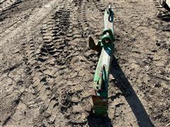 items/e9bf0e7924c4ed11a81c6045bd4cc723/johndeere3-ptquickhitch-47_9901c484341c49038ea16446e8177b20.jpg