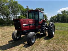 1981 International 5088 2WD Tractor 