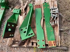 items/e9fadc5af447ed1197b00003fff934d4/johndeere9560or9570drawbarhitch_505e2f65680d47e888415ee8bbe352b9.jpg