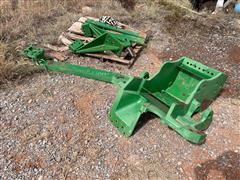 items/e9fadc5af447ed1197b00003fff934d4/johndeere9560or9570drawbarhitch_bbe6f07a43f84fb985267be8557b876f.jpg