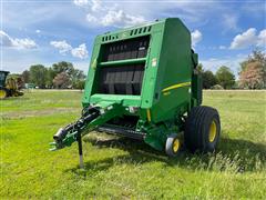 2021 John Deere 560R Round Baler 