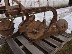 items/ea462589dbb3ed119ac40003fff922e3/dearborn3pt.2bottomplow_348342c13af545c18ce8e8e249c7dba9.jpg