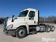 2016 Freightliner Cascadia 125 T/A Truck Tractor 