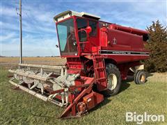 1978 International 1440 2WD Combine W/ Platform Header 