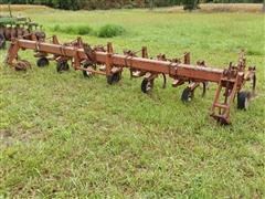 International 153 6R30" Row Crop Cultivator 