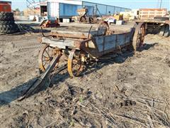 Pull-Type Manure Spreader 