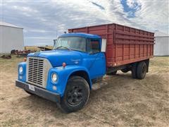 1967 International LoadStar 1600 S/A Grain Truck 