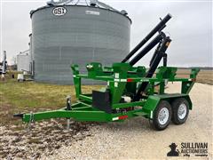 2013 Travis HSC4400 Hitch Doc 4-Box Seed Tender 