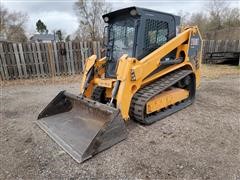 2013 Mustang 2100RT Compact Track Loader 
