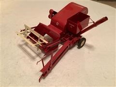 McCormick 80 1/16th Scale Toy Combine 