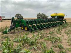 2009 John Deere DB90 CCS 36R30 Planter 