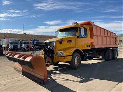 2002 Volvo VHD T/A Dump Truck W/Plow 