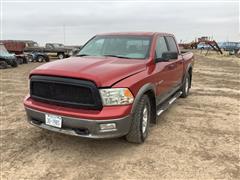 2009 Dodge RAM 1500 4x4 Crew Cab Pickup 