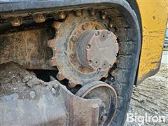 items/ecc03057a39cef1195f6002248918839/2007gehlctl60compacttrackloader-2_0a69c9ce5d13480a80f87037cb7e5dea.jpg