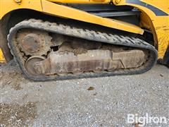 items/ecc03057a39cef1195f6002248918839/2007gehlctl60compacttrackloader-2_7e41919428ef4a00b06968fd7166ad40.jpg