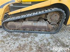 items/ecc03057a39cef1195f6002248918839/2007gehlctl60compacttrackloader-2_c6f96d1689f04388b10abae968ebeb5c.jpg