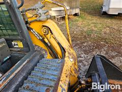 items/ecc03057a39cef1195f6002248918839/2007gehlctl60compacttrackloader-2_eccc5710ae334e829ca83e756c19bf5a.jpg