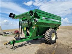 2017 J&M 875-18 Grain Cart 