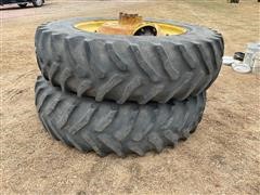 John Deere Wheel Set 