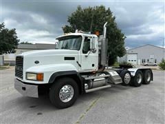 2007 Mack CL733 Tri/A Day Cab Truck Tractor 