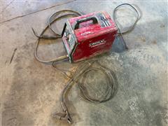 Lincoln Weld-Pak 100 Gasless Welder 