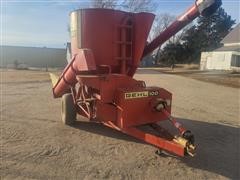 Gehl MX100 Grinder Mixer 