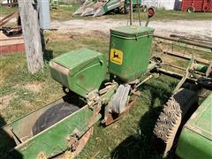 items/edafe397a34fee11a81c6045bd4a636e/johndeere1240planter-6_69017d7b723a4128ae3c98291d7b7e6f.jpg