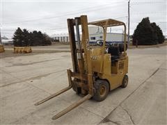 Towmotor 510P Forklift 