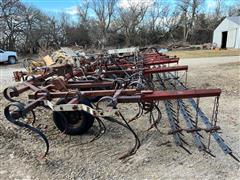 items/ede42f1e6287ee11a81c6045bd4a636e/crustbuster3sectionfieldcultivator-2_74d36f715c8e47ffb24f19021100e540.jpg