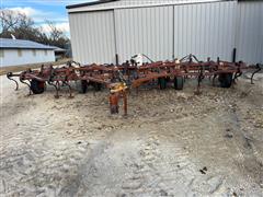 items/ede42f1e6287ee11a81c6045bd4a636e/crustbuster3sectionfieldcultivator-2_b5a208d656e840e08f120c336f856122.jpg