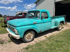 1964 Ford 250 2WD Pickup 