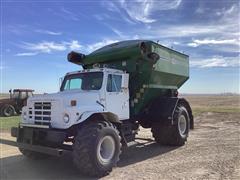 1982 International 1754 S-Series S/A Floater Truck W/Grain Cart Bed 