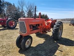 1958 Allis-Chalmers D17 2WD Tractor 