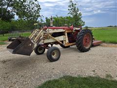 1962 International Farmall 560 2WD Tractor W/Loader 