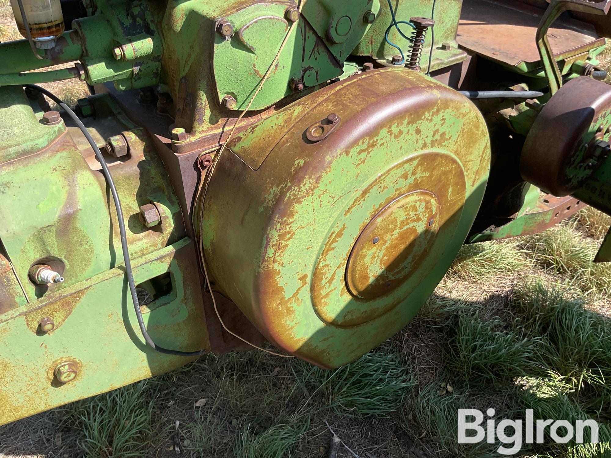 items/eeea6d1cb5d240fe9120684b00ed4b79/1952johndeere502wdtractor-2_1c8545496c6142b6a21d7431e2fd59d8.jpg