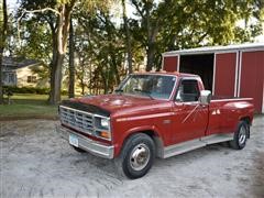 1986 Ford F350 2WD Dually Pickup 