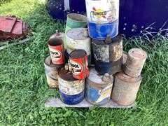 Antique Oil Cans 
