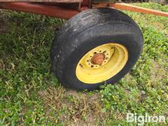 items/ef9483315e48f01195f37c1e5239afe0/electric-4-wheel-hay-trailer_418f4f18912545b6a8be253b342f30b6.jpg