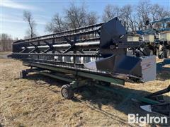 AGCO Gleaner 800 25' Flex Head 