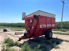 Hutchinson 400 Grain Liner Grain Cart 