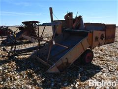 Allis-Chalmers Harvester 