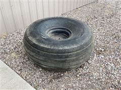 Armstrong 21.5L-16.1 Tank Tire 