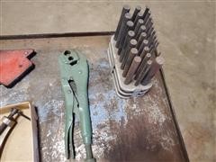 items/f04ab2705543ed1197b00003fff934d4/rollingtoolcabinettools_6a8f2f6b0e1e45479197000c81a13bc9.jpg