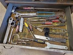 items/f04ab2705543ed1197b00003fff934d4/rollingtoolcabinettools_e078e27144b94a01b671ff98d0149d79.jpg