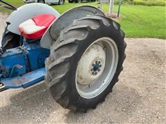 items/f0b68065892eee11a81c0022488cca71/fordnaagoldenjubilee2wdtractor_37b4469224114edd85b99719f8b0888c.jpg