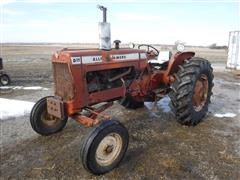 1962 Allis-Chalmers D-17 Series III 2WD Tractor 