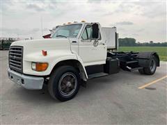 1996 Ford F800 S/A Hooklift Roll-Off Truck 