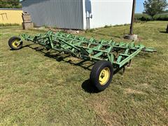 John Deere 100 3-Pt Field Cultivator 